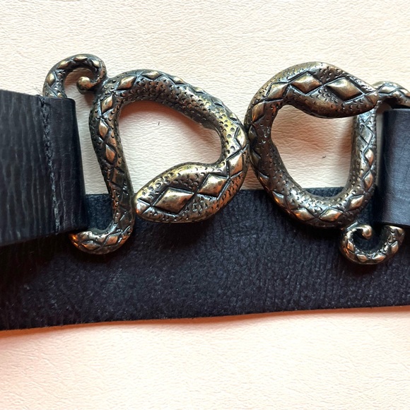 Snakes Serpents Buckle Statement Leather Slide Cinch Belt Italy - Picture 9 of 12